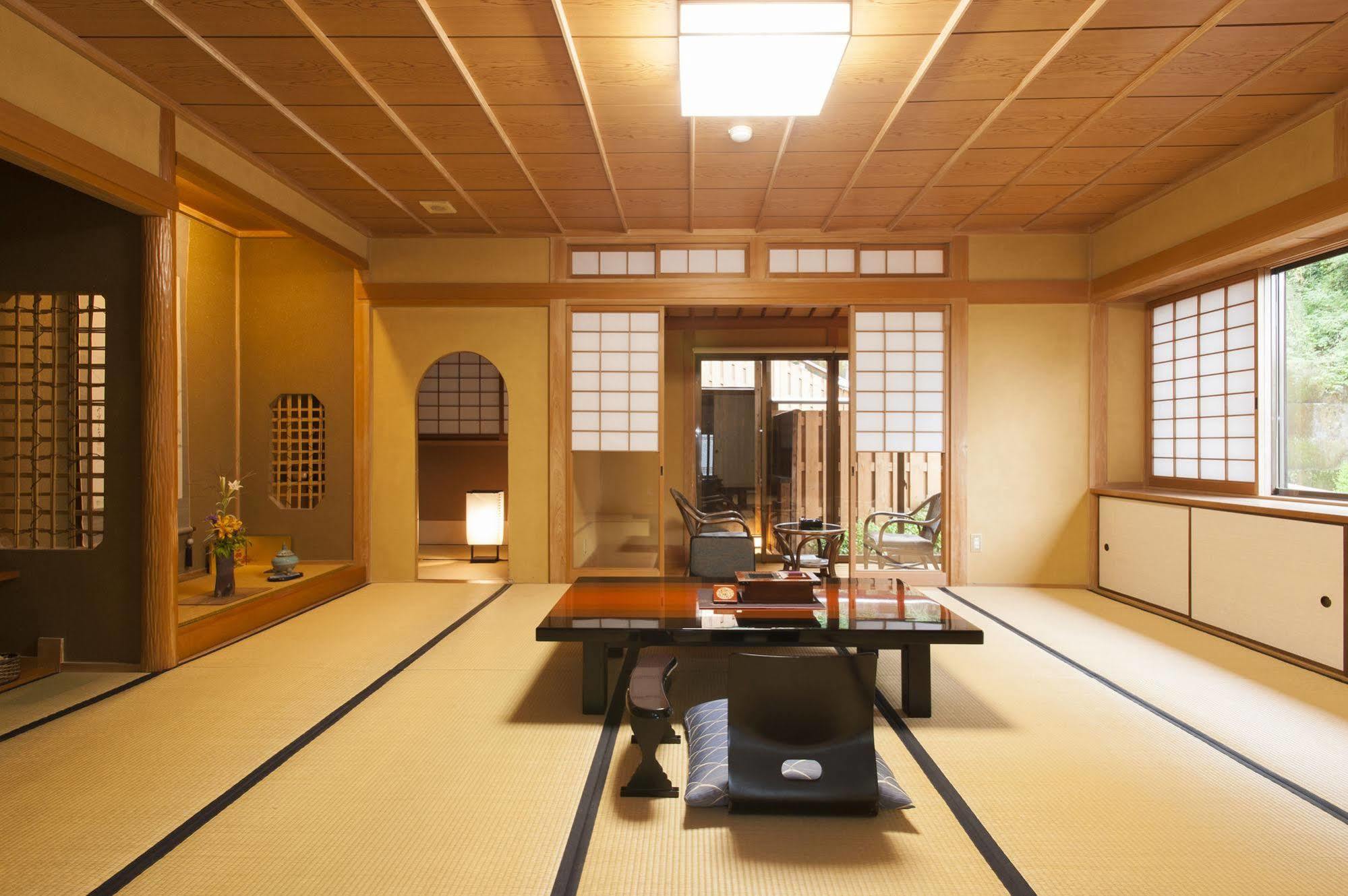 Beppu Showaen Esterno foto